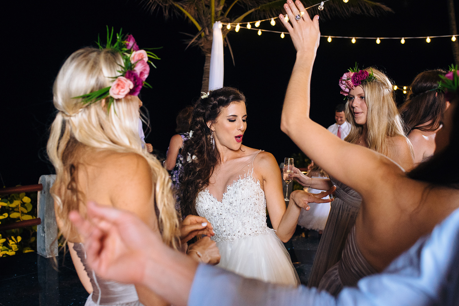 The wedding of Annie & Bruce at Coral Beach Club, Paget