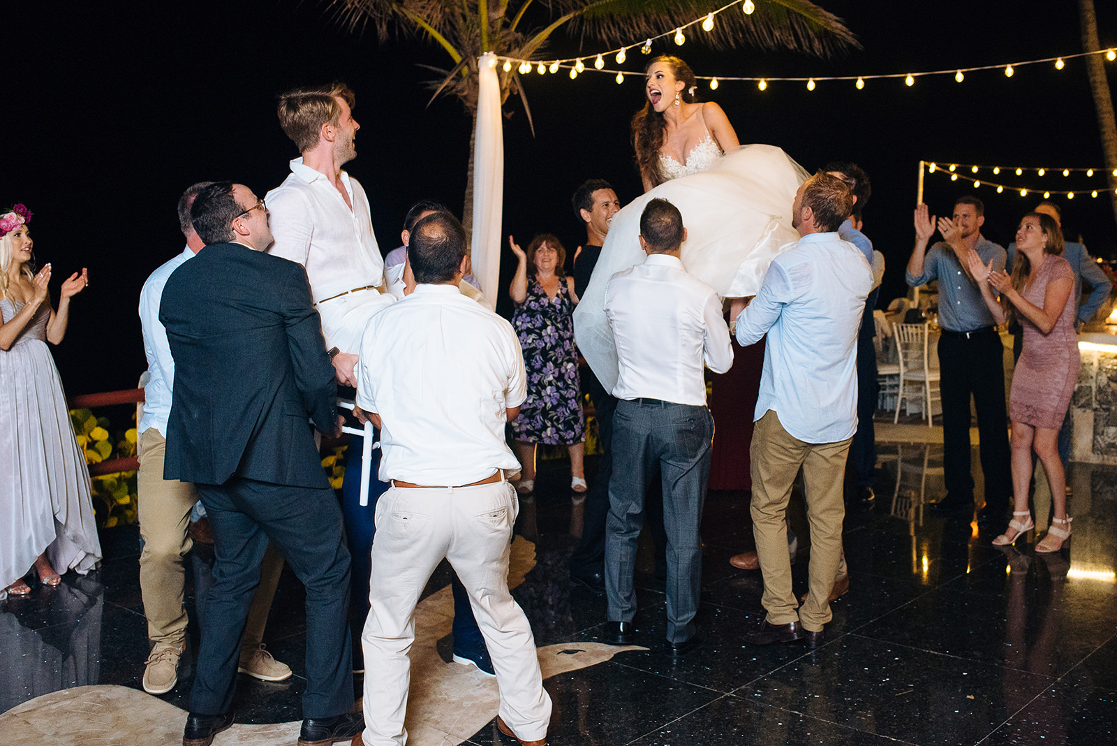 The wedding of Annie & Bruce at Coral Beach Club, Paget