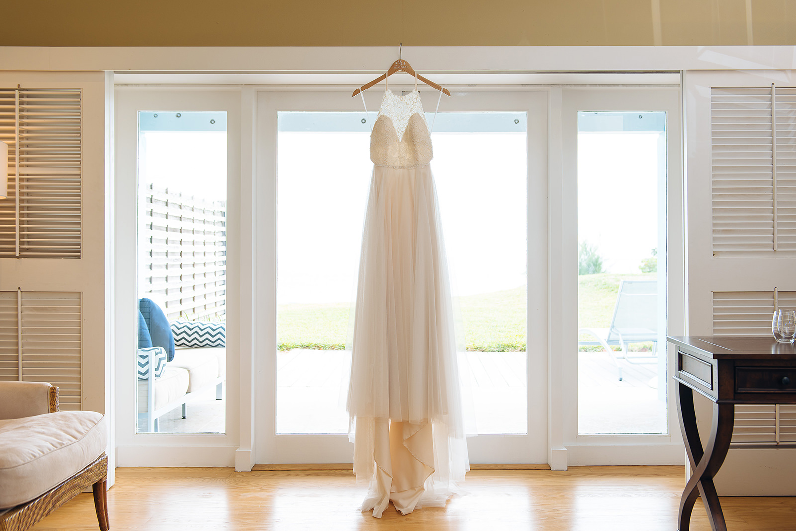 The wedding of Nina & Phil at Elbow Beach Hotel, Paget