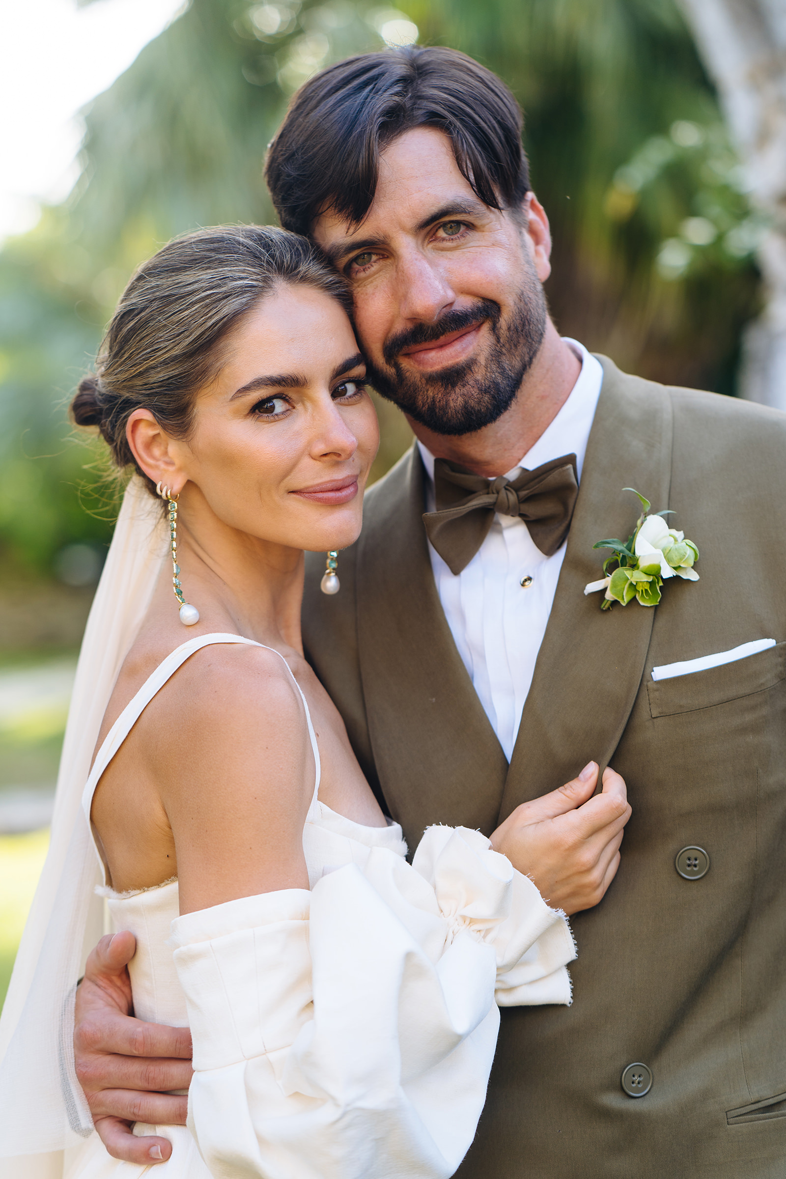 The wedding of Octavia & Matt at The Unfinished Church, St. George's