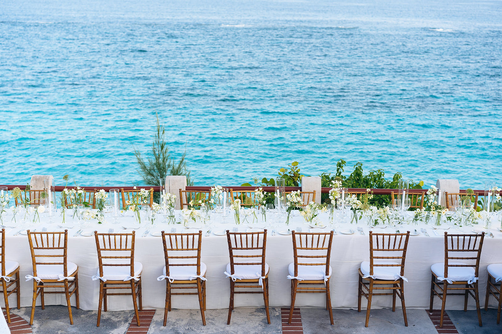 The wedding of Octavia & Matt at Coral Beach Club, Paget