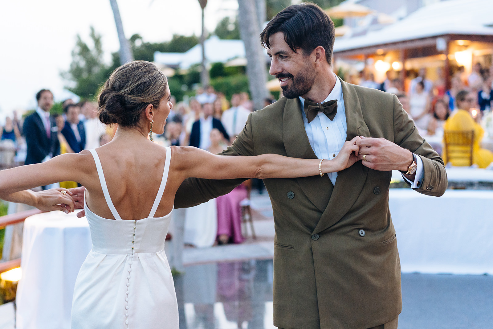 The wedding of Octavia & Matt at Coral Beach Club, Paget
