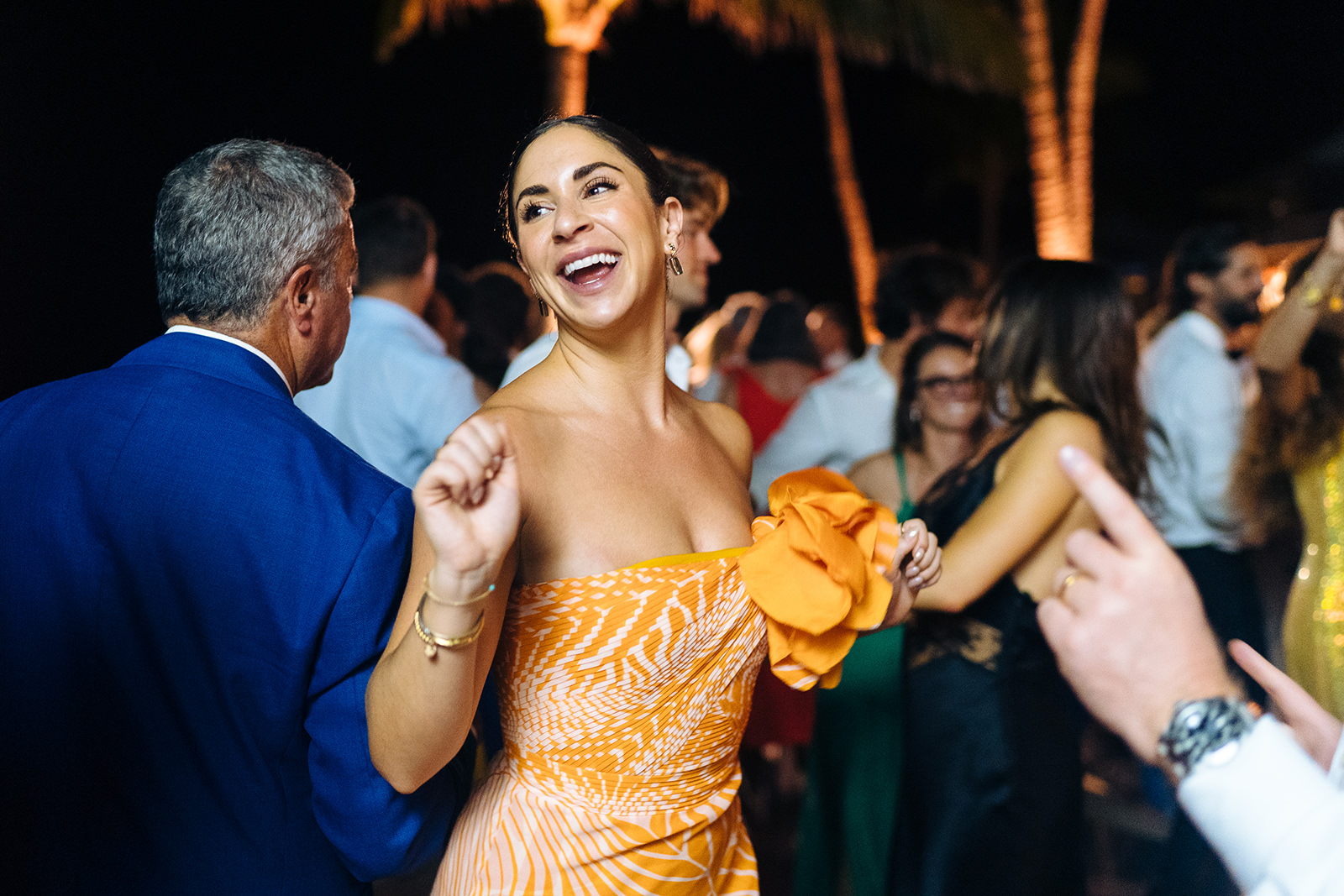 The wedding of Octavia & Matt at Coral Beach Club, Paget