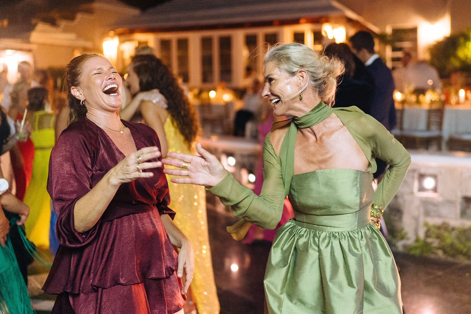 The wedding of Octavia & Matt at Coral Beach Club, Paget