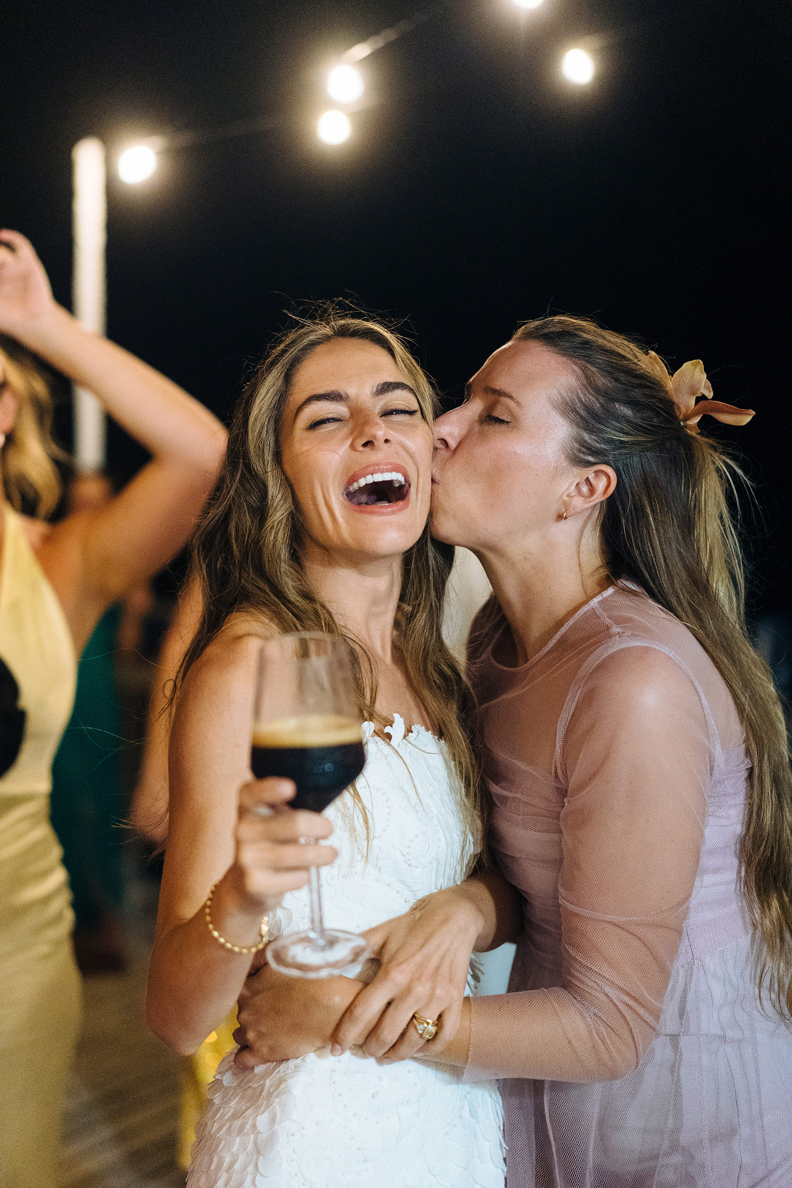 The wedding of Octavia & Matt at Coral Beach Club, Paget