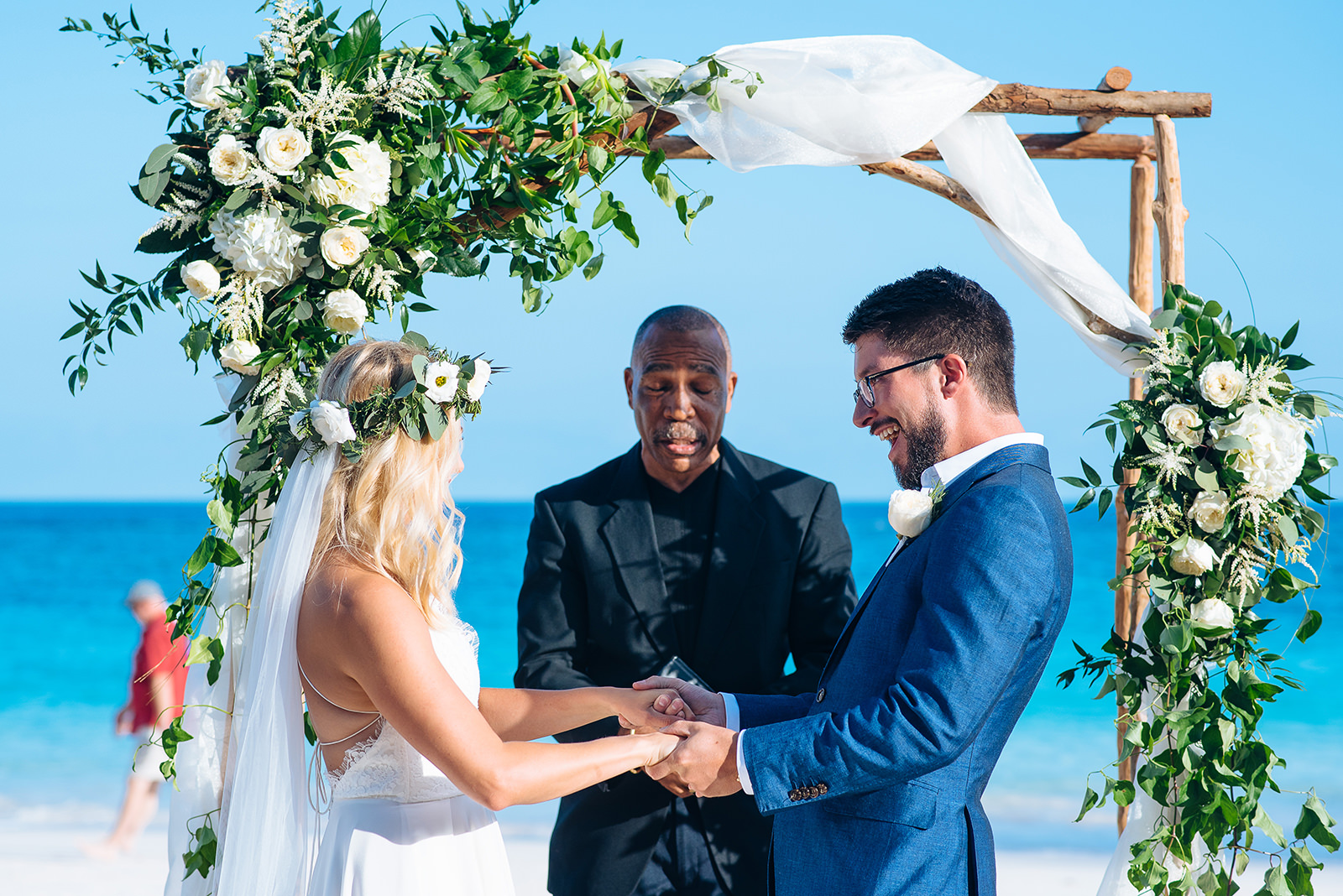The wedding of Rebecca & Jeff at Coral Beach Club, Paget