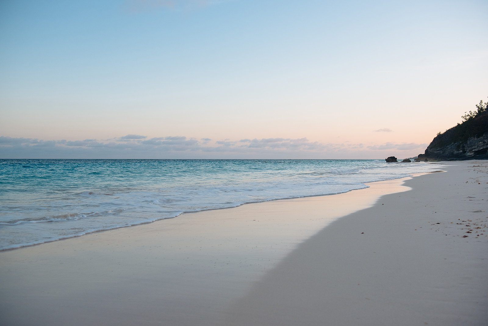 The wedding of Rebecca & Jeff at Coral Beach Club, Paget
